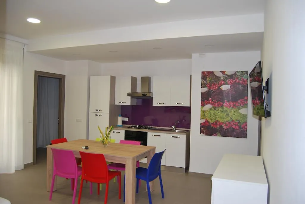 Residence Palazzo Dei Delfini By Receptio CTA Apartamento