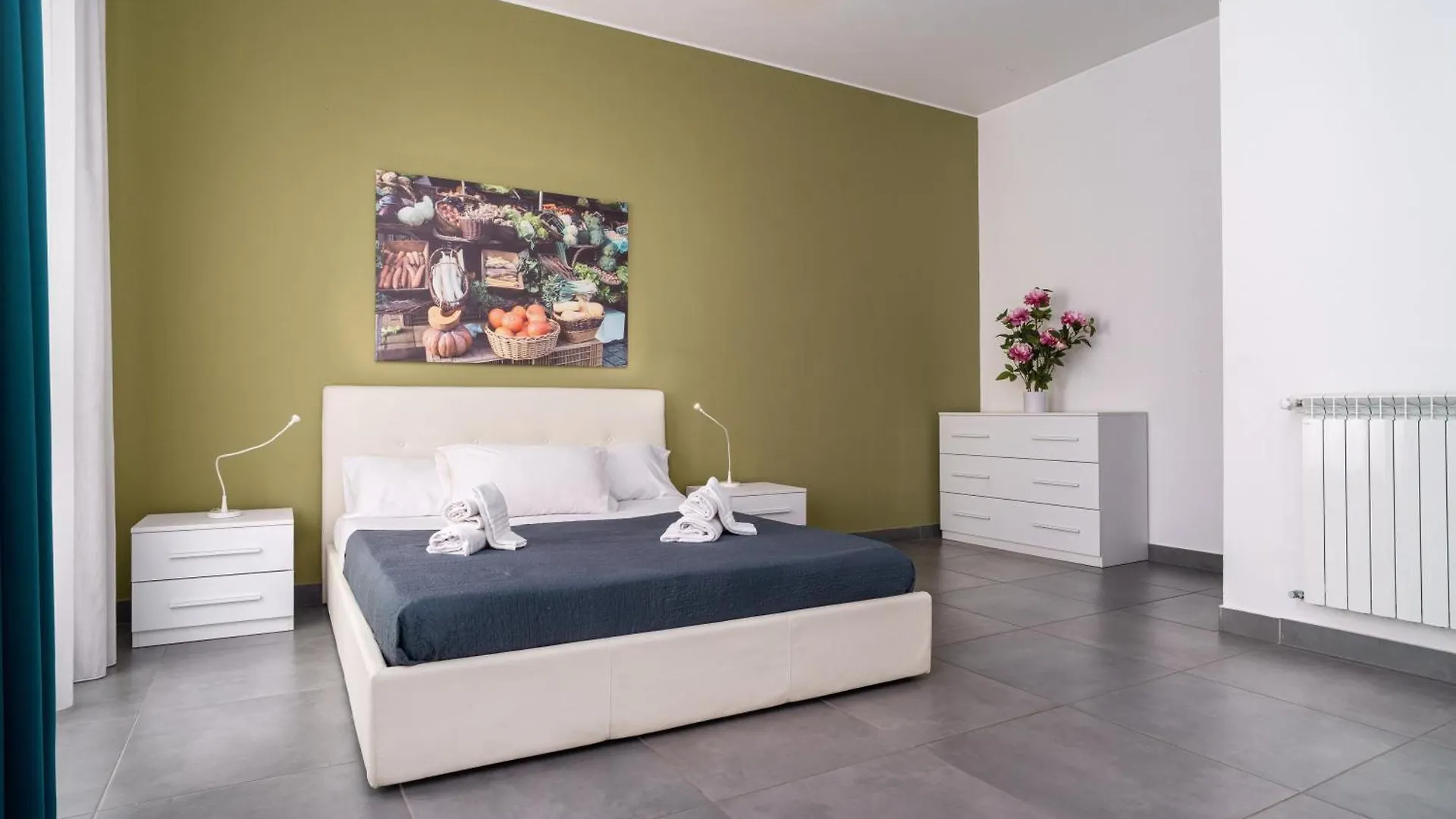 Residence Palazzo Dei Delfini By Receptio Catania Italy