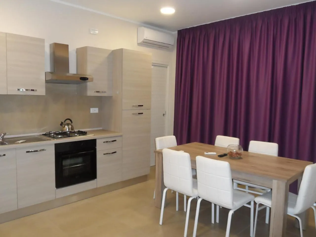 Apartment Residence Palazzo Dei Delfini By Receptio Catania
